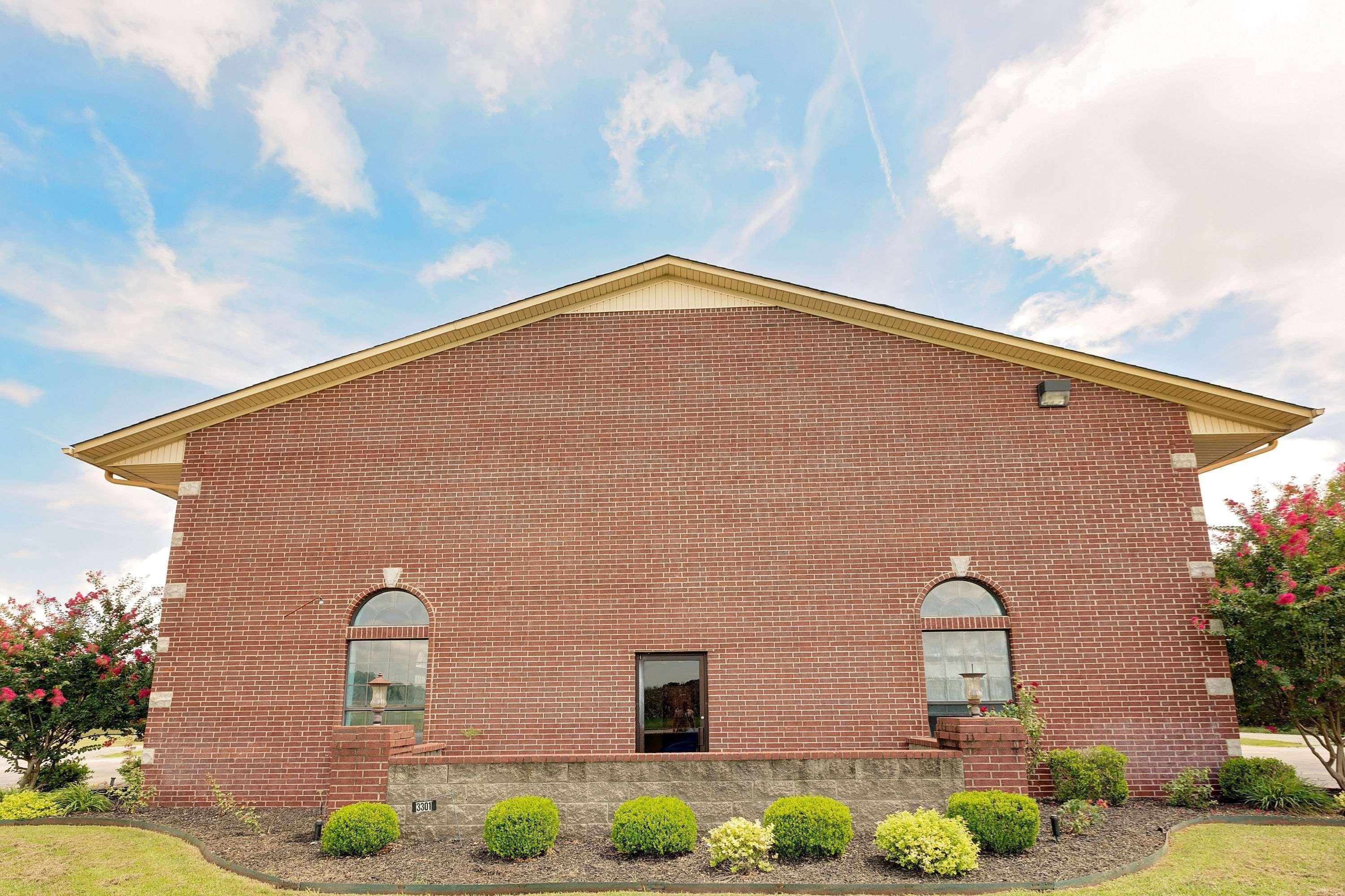 Super 8 By Wyndham Hazen Hotel Exterior photo